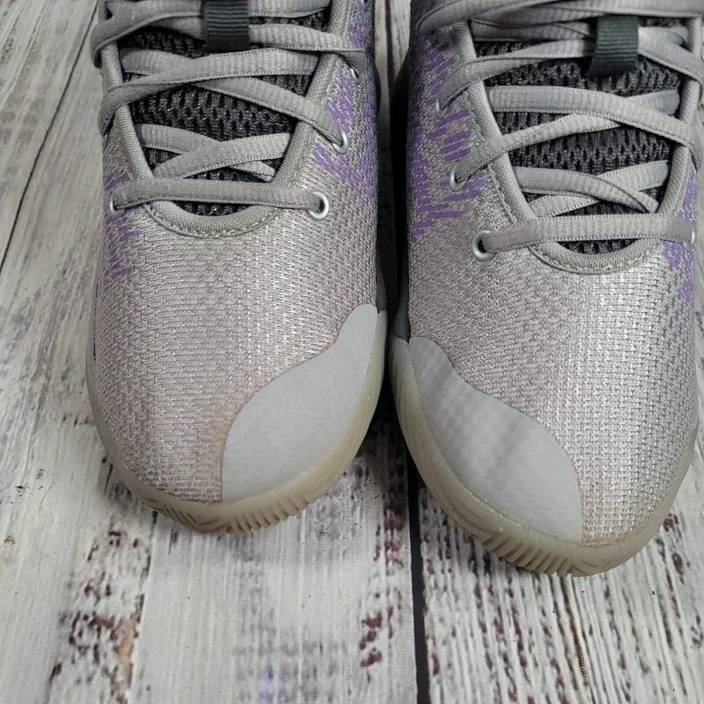 Nike Kyrie Flytrap II Kids Basketball Shoes AQ3412-003 SZ Youth 4‎ Womens Sz 5.5